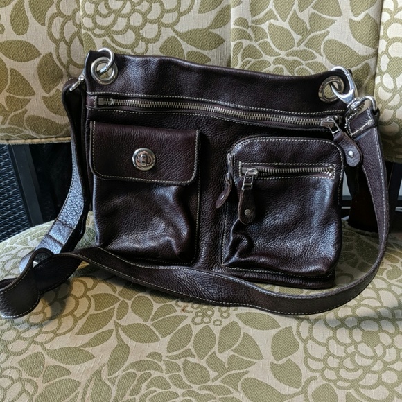 roots crossbody leather bag